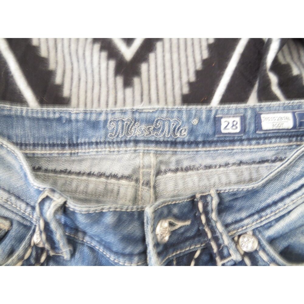 Miss Me Y2K Low Rise Distressed Bootcut Bling Jeans  28 EUC *read - Picture 11 of 15